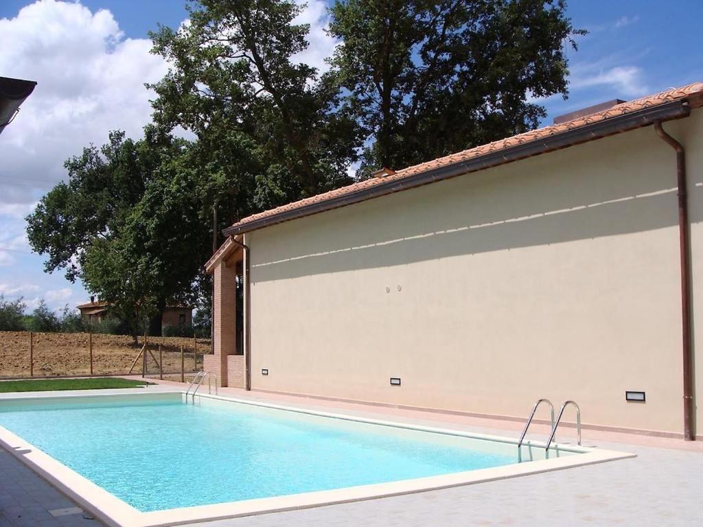 Sullago Appartamenti - Appartamento Incantevole Con Piscina กัสติลโยเน เดล ลาโก ภายนอก รูปภาพ